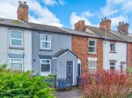 Charming 2BR Victorian Home – Perfect for 4 Guests Pass the Keys