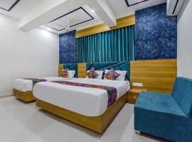 Green Tree Hotel，位于艾哈迈达巴德的酒店
