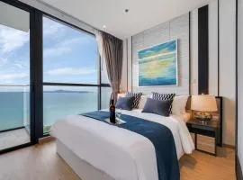 Stunning Sea View On High Floor