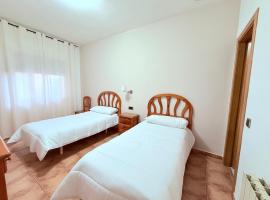 Hostal Castilla，位于莫塞永的酒店