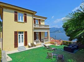 Bed and Breakfast VILLA ARANCIO Ghiffa，位于吉法的酒店