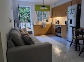 Sweet Green Home in Nea Makri