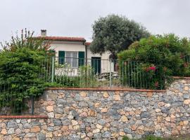 Casa Piro，位于Magliolo的酒店
