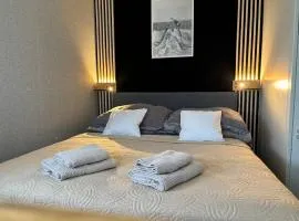 rishko resort - Lake View - Private Sauna - free Parking - 24hr Self chceck-in