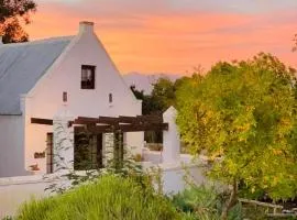 Dove Cottage at Rhebokskraal Olive Estate