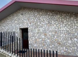 VILLA MERICI EVENTI-hOTEL，位于San Leucio del Sannio的酒店