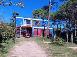 Hostel Azul con jacuzzi，位于德尔迪阿布罗角的酒店