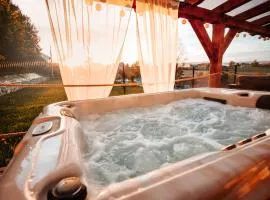 Holiday House Sunset Spa
