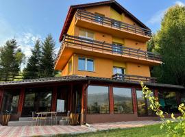 Vila Serar，位于莫伊西德约斯的酒店