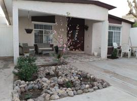 Residencia en Villa Juarez, Chihuahua，位于奇瓦瓦的酒店