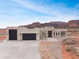 Luxury Desert Oasis in Kanab Near Zion Family