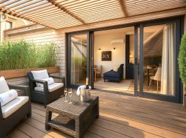MAYA Appartements & Suites，位于卢瓦尔河畔科讷库尔的酒店