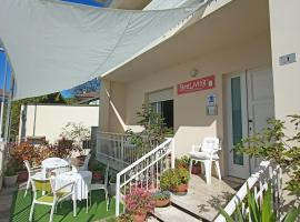 BeeLiving Room&Breakfast，位于里乔内的酒店