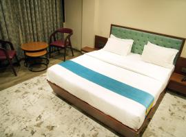 Hotel Yashoda，位于浦那的酒店