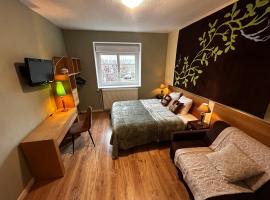 黄金太阳酒店，位于彭陶伯特的酒店