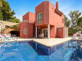 Sunstay Chalet La Colina Torremolinos，位于多列毛利诺斯的酒店