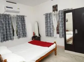 Romel mahal waterfront homestay