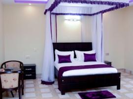 Rubax motel mbarara，位于姆巴拉拉的酒店