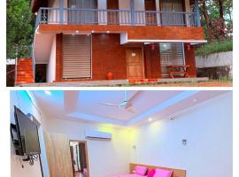 Athirappilly Heritage Villa - 2BHK -River Side，位于Athirappilly的酒店