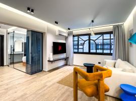 The 2 BDR Sapphire Condo 5 min to CAI Airport，位于开罗的分契式公寓