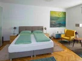 Apartments Alter Platz