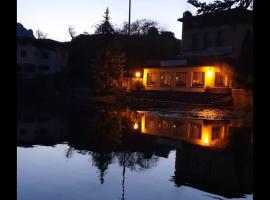 Aurora al Lago，位于Canzolino的酒店