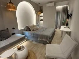 Erasmia Beachside Suites