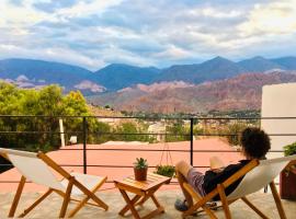 Caba&ntilde;as Alta Vista，位于蒂尔卡拉的山林小屋