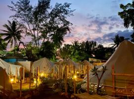 Ubuntu Glamping，位于吉利特拉旺安的豪华帐篷