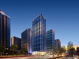 杭州菜鸟总部凤新路亚朵酒店，位于杭州的酒店