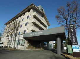 路线居甲府石和酒店，位于笛吹市的酒店