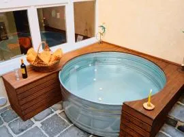 Basso 61, Cozy Oasis with Mini Pool and Courtyard