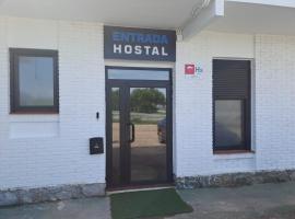 Hostal LA SIERRA，位于Herreruela de Oropesa的酒店