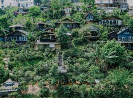 Cú Trên Cây Homestay，位于阿普春安的木屋