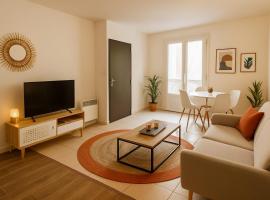 Appartement 2 chambres avec terrasse & parking gratuit Centre Malaucène, Mont Ventoux，位于马洛塞讷的酒店