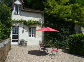 LA PONCÉ SECRÈTE，位于Poncé sur Le Loir的酒店
