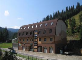 Horský Hotel Brezovica，位于Brezovica的酒店