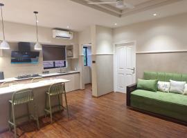 Gulzar 1BHK Service Apartment, kannur，位于坎努尔的公寓