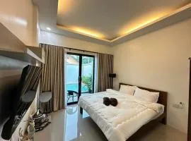 Golden Palm Resort