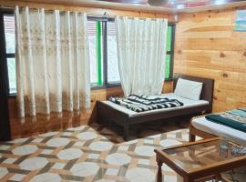 The Tourists Inn，位于Chak的酒店