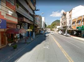 Teresopolis Apartamento Proximo a Feirinha，位于特雷索波利斯的酒店