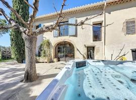 les gites de la Fée，位于卡瓦永的酒店