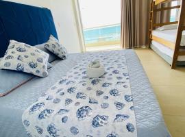 Grand cove hotel，位于科韦尼亚斯的带按摩浴缸的酒店