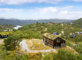 2 Bedroom Cozy Home In Edland