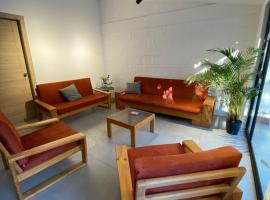Casa Ocaso - Relax, naturaleza y confort a 5 min de Baños，位于Quillullaco的酒店