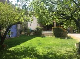 Gîte au cœur d un caveau de dégustation de vin
