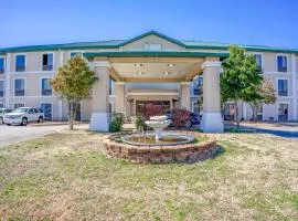 Ark Suites By OYO Jonesboro I-555