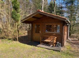 Krogager Primitiv Camping - Krogen，位于格林斯泰兹的酒店