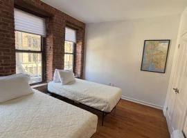 Private Bedroom and Private Bath，位于纽约的酒店