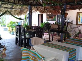 Hotel Doña Edita，位于圣贝尔纳多德尔比恩托的酒店